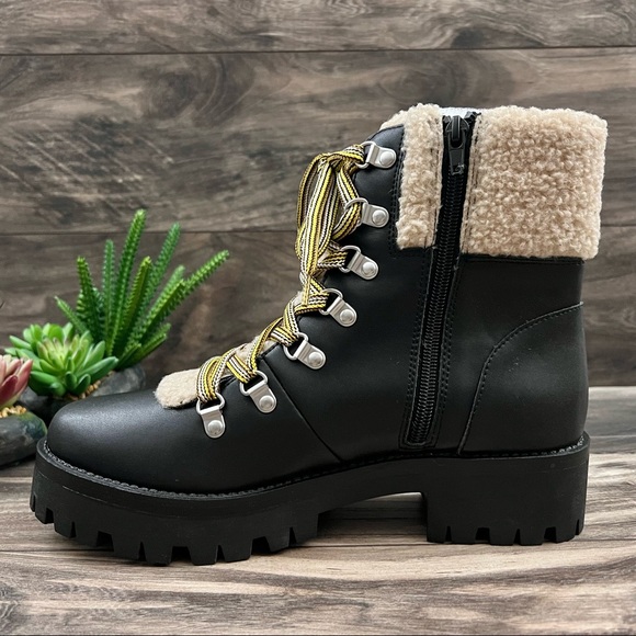 NIB Steve Madden Aniko Faux Fur Lace Up Faux Leather Winter Combat Boots - Picture 6 of 13
